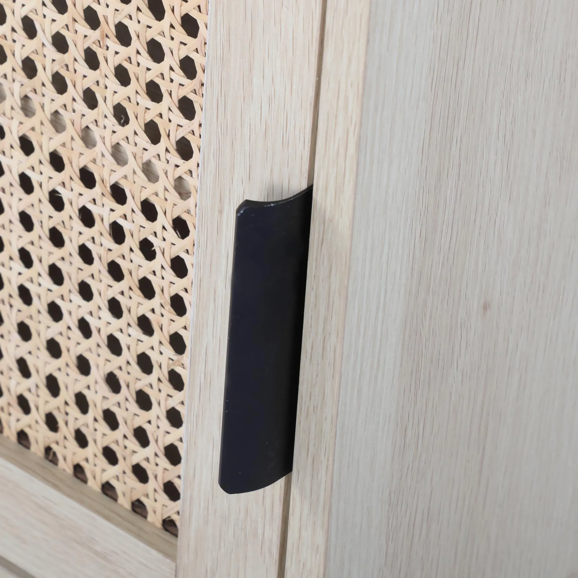 Mobilier|DECLIC HOME Table de chevet en cannage